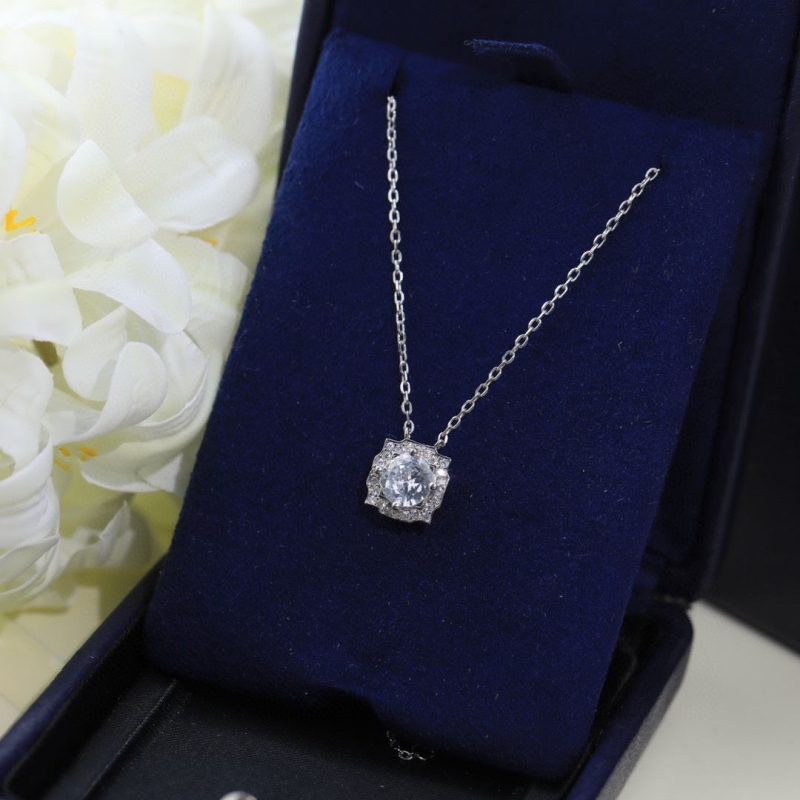 HARRY WINSTON
